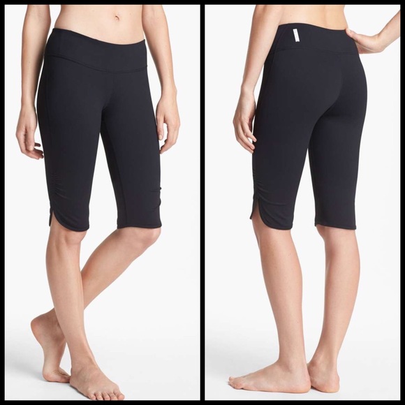 knee length yoga pants